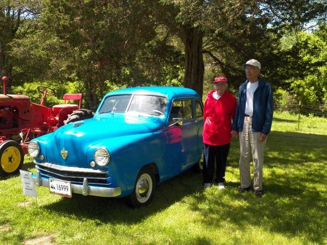 1949 Crosley owned by Phil Rowland.jpg