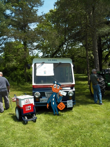 1963 Studebaker Zip Van owned by Frank Haines.jpg