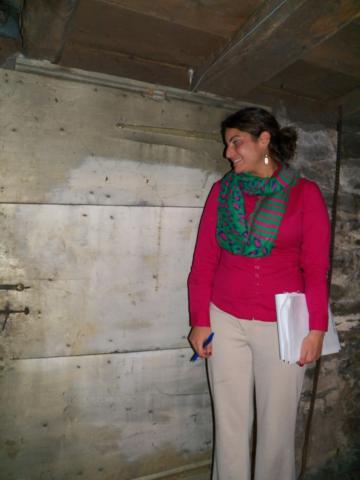 Nina-Daoud-&-cellar-door-from-front-basement.jpg